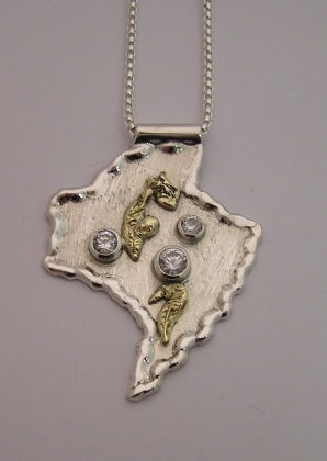 Silver & 18ct gold pendant with 3 Cubic Zirconia